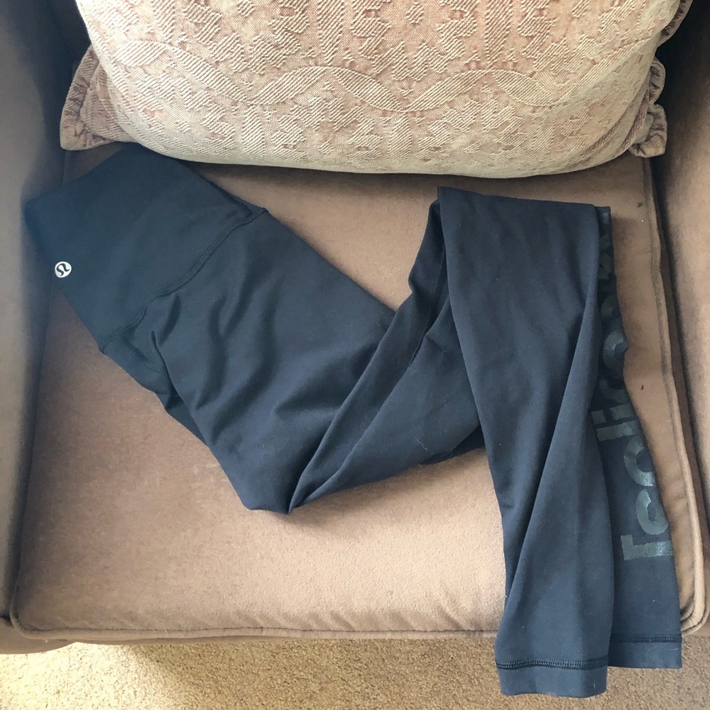 Lululemon High Rise Wunder Under Size 2